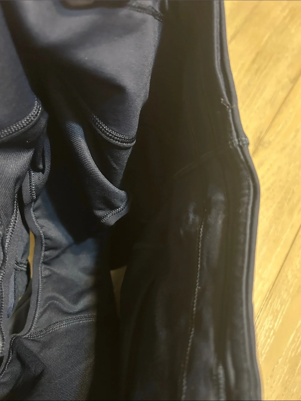 lululemon athletica Navy High-Rise Layered Running Shorts 4 - Picture 4 of 4